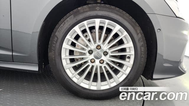 Audi A6 (C8) Premium, 2020 все фото