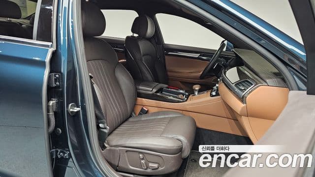 Genesis G90 Luxury, 2021 10