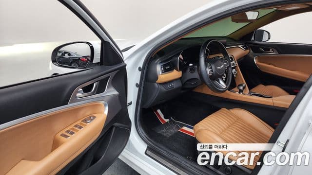 Genesis The / новый New G70, 2022 10