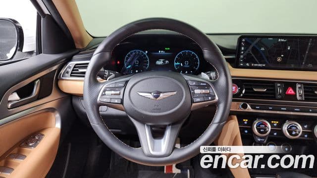 Genesis The / новый New G70, 2022 13