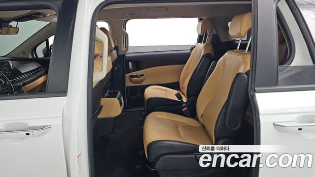Kia Carnival 4세대 Prestige, 2022 12
