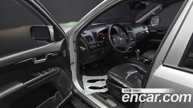 Kia Mohave 4WD KV300, 2012 11