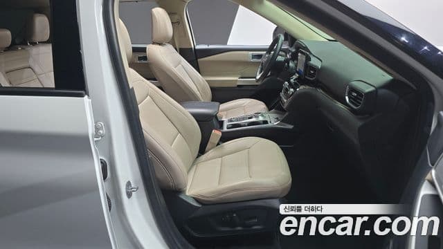 Ford Explorer 6세대 2.3 Limited 4WD, 2022 10
