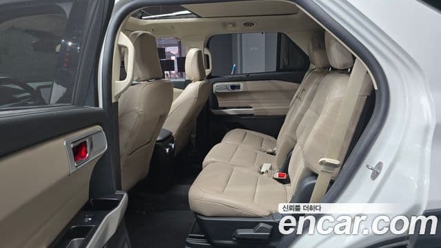Ford Explorer 6세대 2.3 Limited 4WD, 2022 13