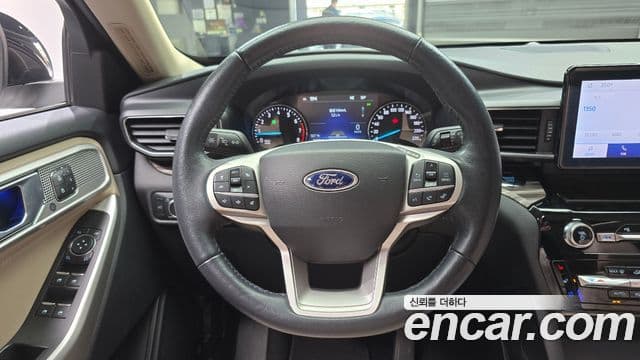 Ford Explorer 6세대 2.3 Limited 4WD, 2022 14