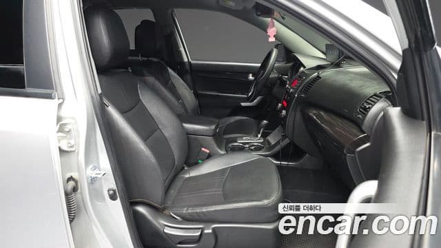 Kia Sorento R топовая версия, 2011 11