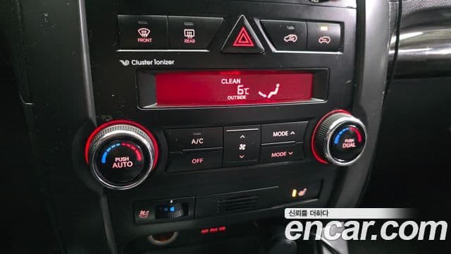 Kia Sorento R топовая версия, 2011 16