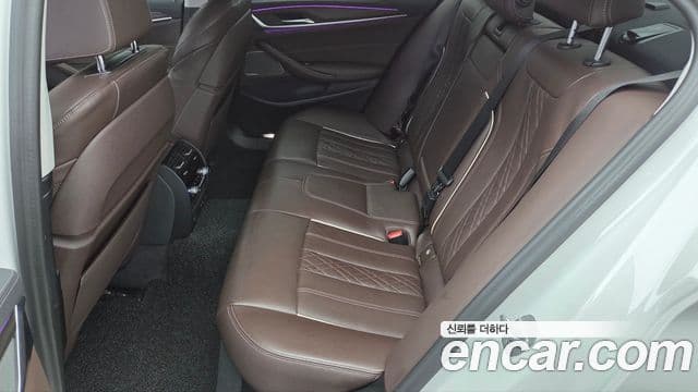 BMW 5시리즈 (G30) Luxury, 2023 18