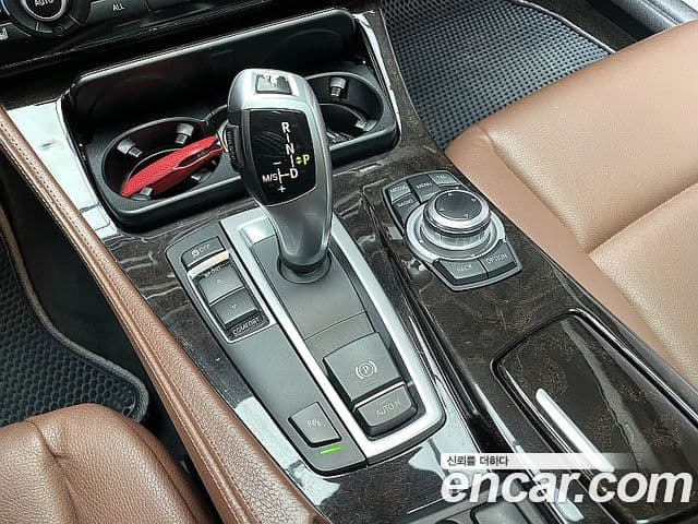 BMW 5시리즈 (F10), 2013 9