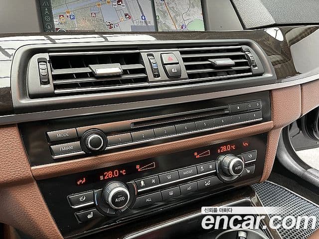 BMW 5시리즈 (F10), 2013 16