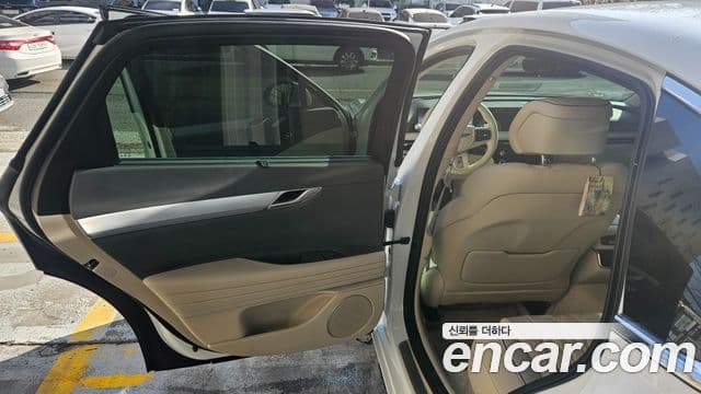 Genesis G80 (RG3) бензин 2.5 турбо 2WD, 2026 13