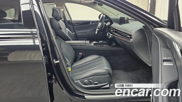 Genesis G80 (RG3) бензин 2.5 турбо AWD, 2024 11