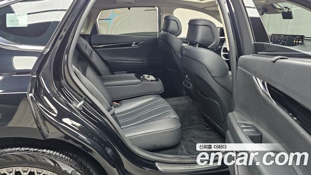 Genesis G80 (RG3) бензин 2.5 турбо AWD, 2024 12