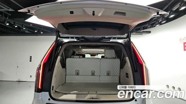 Cadillac Escalade 5세대 ESV Sport Platinum, 2023 20