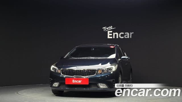 Kia The / новый New K3 Style, 2018 3