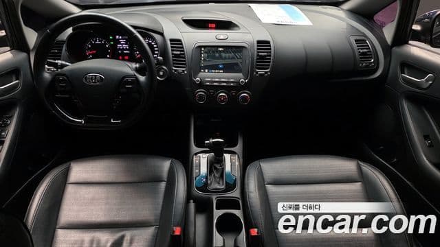 Kia The / новый New K3 Style, 2018 7