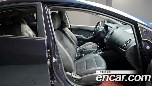 Kia The / новый New K3 Style, 2018 10