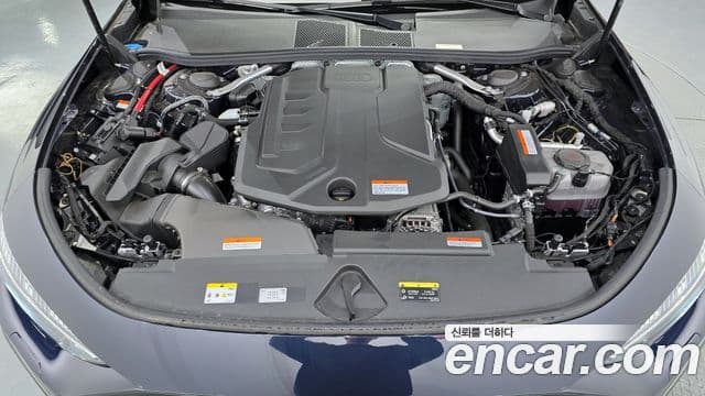 Audi A5 (B10) 40 TFSI Quattro S Line, 2025 6