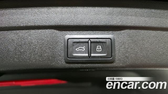 Audi A5 (B10) 40 TFSI Quattro S Line, 2025 18