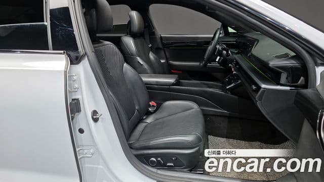 Hyundai Grandeur (GN7) Calligraphy, 2023 11