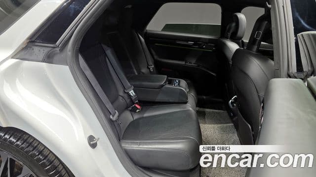 Hyundai Grandeur (GN7) Calligraphy, 2023 12