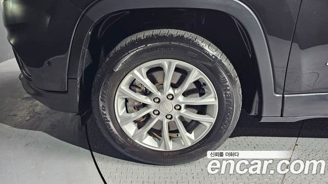 Jeep Cherokee(KL) 2.4 Longitude high AWD, 2019 все фото