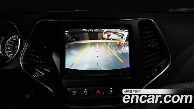 Jeep Cherokee(KL) 2.4 Longitude high AWD, 2019 15