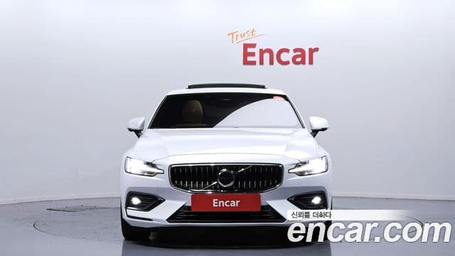 Volvo S60 3세대 B5 Ultimate Bright, 2023 3