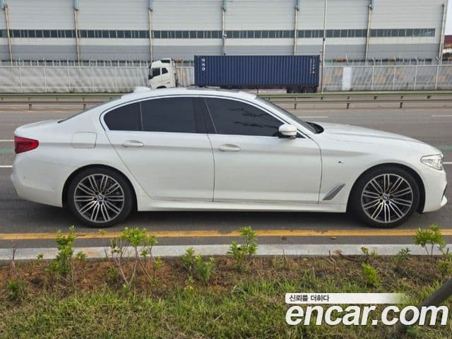 BMW 5시리즈 (G30) 520d M Sport Plus, 2020 все фото
