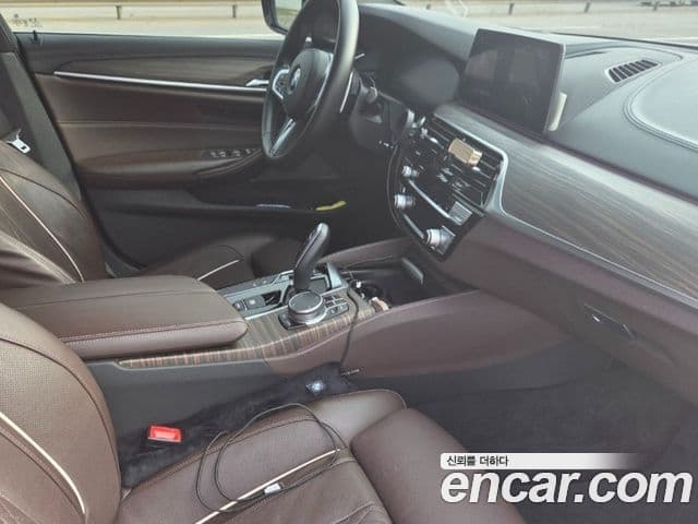 BMW 5시리즈 (G30) 520d M Sport Plus, 2020 6