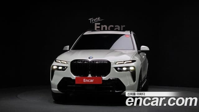 BMW X7 (G07) xDrive 40i M Sport 7인승, 2025 3