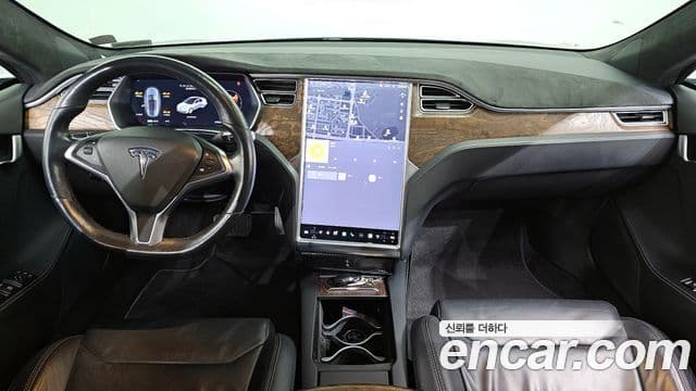 Tesla модель S, 2017 7