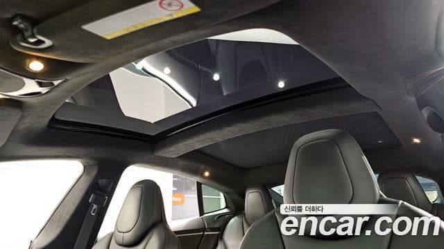 Tesla модель S, 2017 18