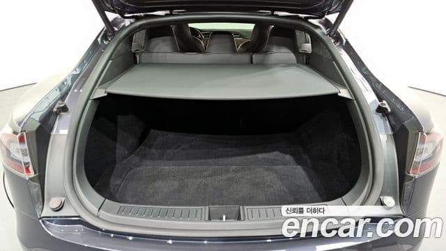 Tesla модель S, 2017 20