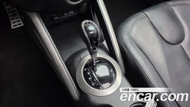 Hyundai Veloster Extreme, 2012 9