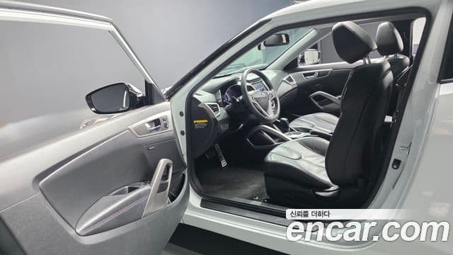 Hyundai Veloster Extreme, 2012 10