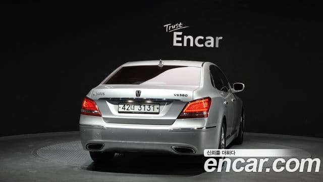 Hyundai Equus(новый кузов / новое поколение) Luxury, 2010 4