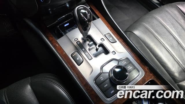 Hyundai Equus(новый кузов / новое поколение) Luxury, 2010 9
