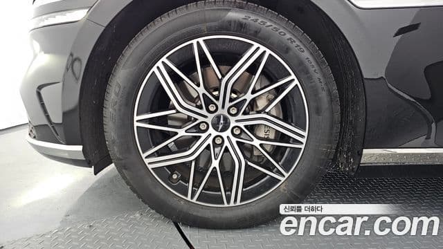 Genesis G90 (RS4) бензин 3.5 турбо 2WD, 2022 все фото