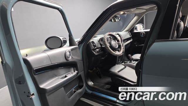 Mini Cooper Countryman 2세대, 2023 10