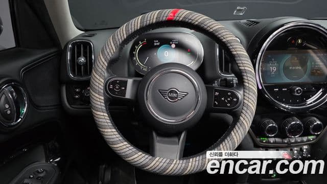 Mini Cooper Countryman 2세대, 2023 13