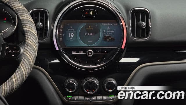 Mini Cooper Countryman 2세대, 2023 14