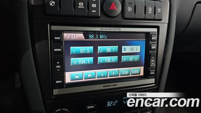 KG모빌리티(SsangYong) 뉴체어맨 Majesty, 2006 14