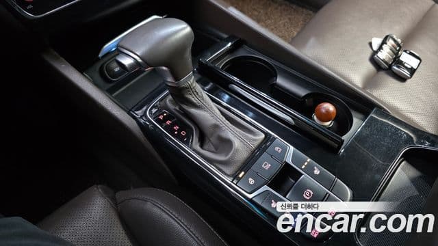 Kia All New K7 Prestige, 2019 9
