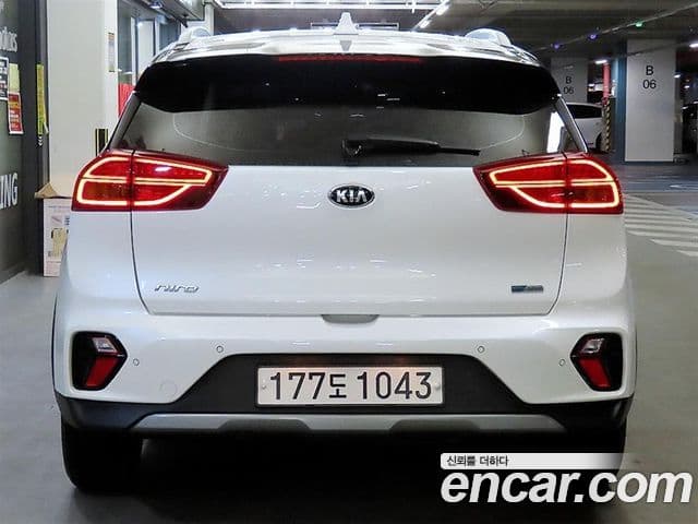 Kia The / новый New Niro Prestige, 2020 все фото