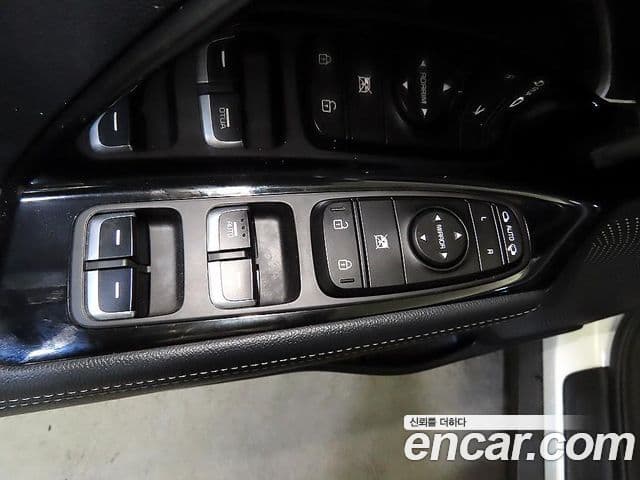 Kia The / новый New Niro Prestige, 2020 13