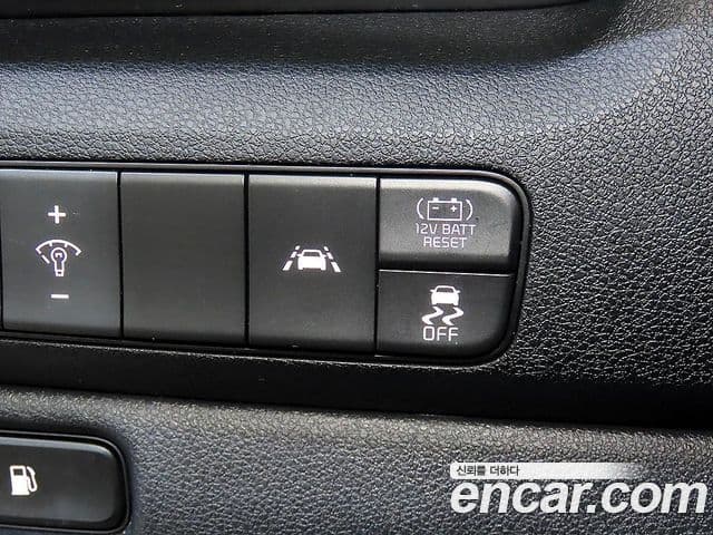 Kia The / новый New Niro Prestige, 2020 14