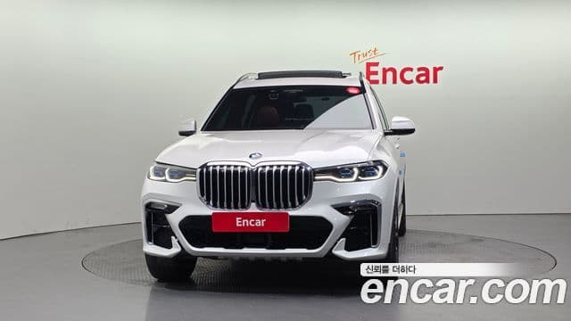 BMW X7 (G07) xDrive 40i M Sport 6인승, 2021 3