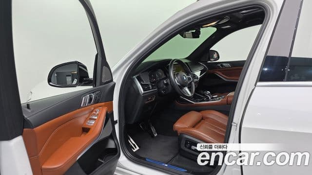 BMW X7 (G07) xDrive 40i M Sport 6인승, 2021 13