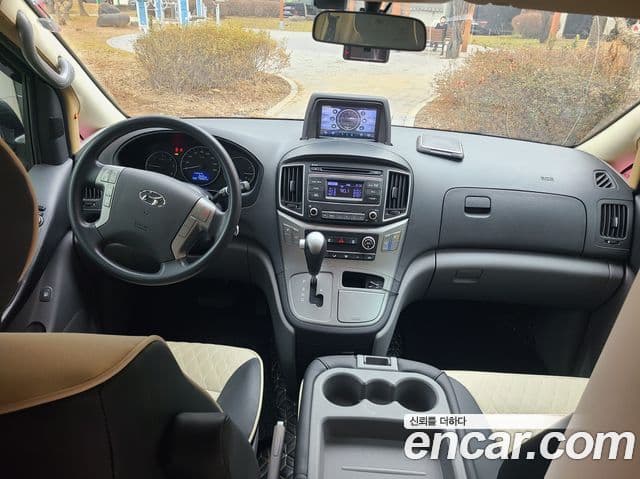 Hyundai Grand Starex кемпер, 2017 7